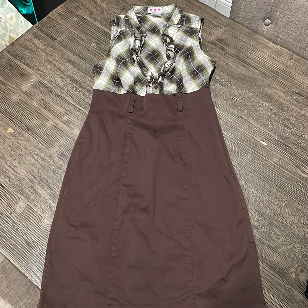Cute midi dress!